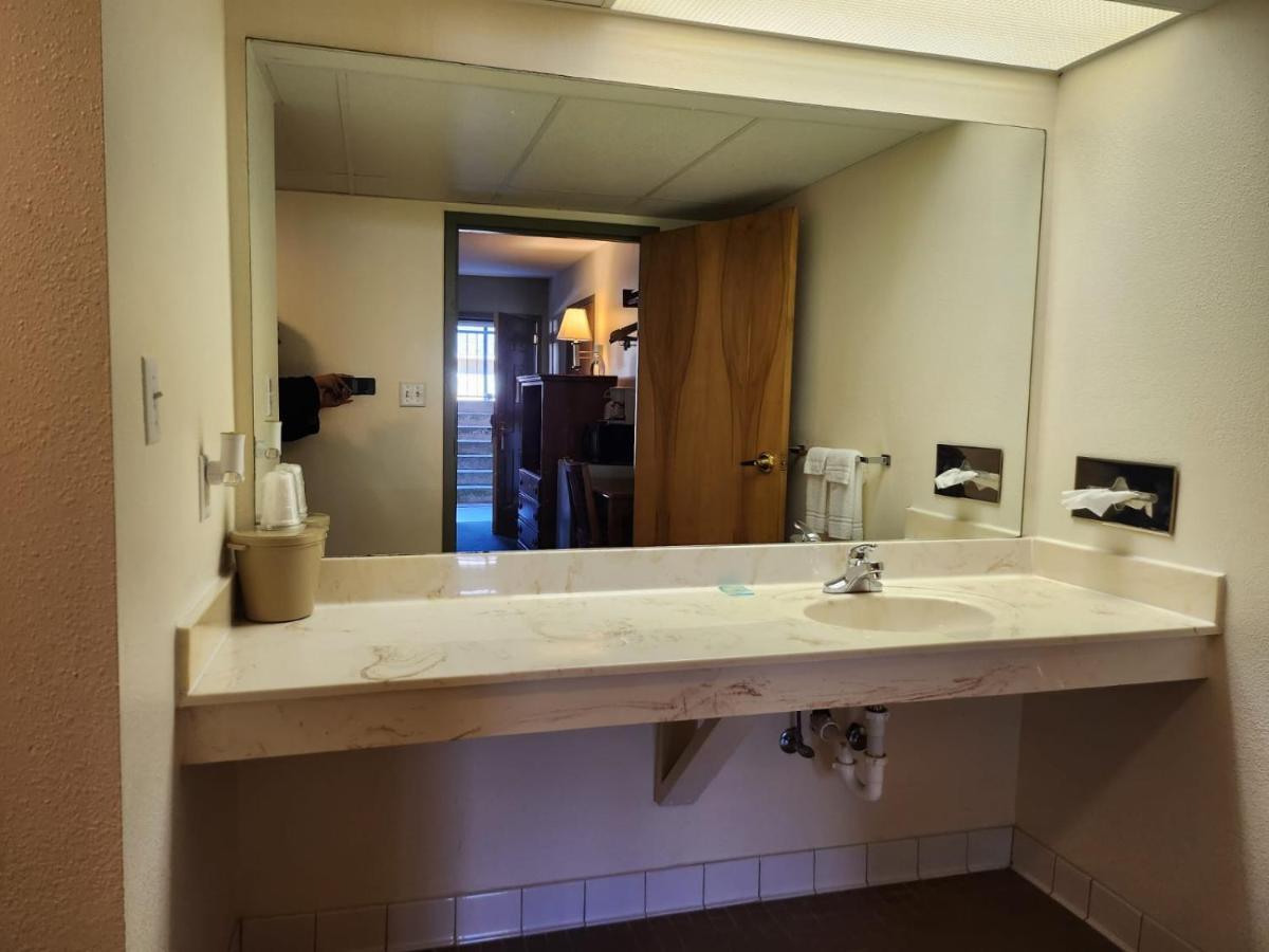 Hot Springs Village Inn 외부 사진