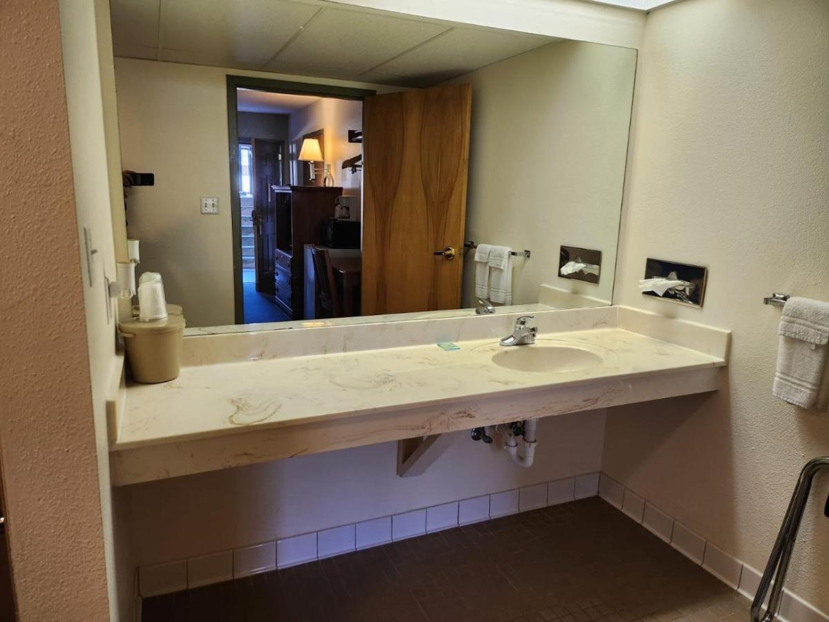 Hot Springs Village Inn 외부 사진